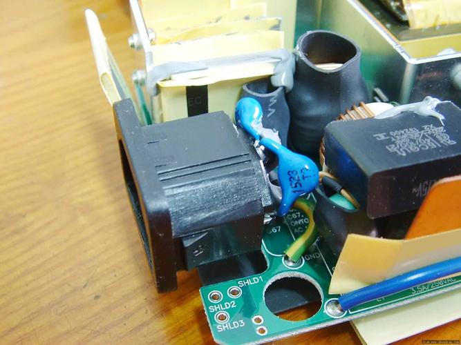 拆解dell 12v 18a电源